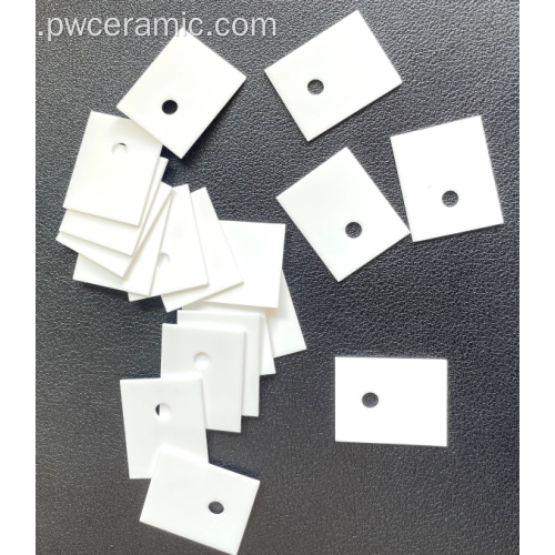 Laserowe wiertnicze podłoże glinu ceramiczne